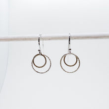 Load image into Gallery viewer, Petite Two-Toned Double Round Earrings