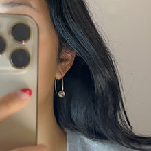 Load image into Gallery viewer, Double Petal Earrings