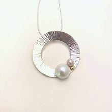 Load image into Gallery viewer, Mabe Pearl Wreath Necklace