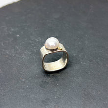 Load image into Gallery viewer, Mabé Pearl &amp; Gold Ring Wide Square Stacking Ring