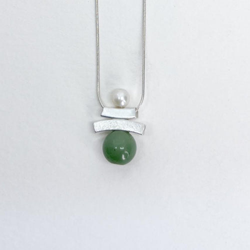 Balance Inukshuk Chinese Jade & Pearl Necklace