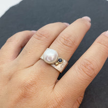 Load image into Gallery viewer, Mabé Pearl &amp; Blue Sapphire Wide Square Ring